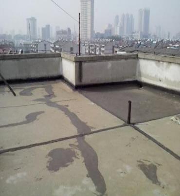 乐昌漏水维修 楼顶漏水是什么原因，楼顶漏水维修方法是什么?